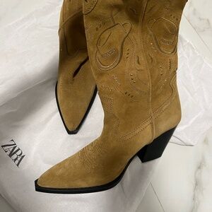 ZARA Cowgirl boots